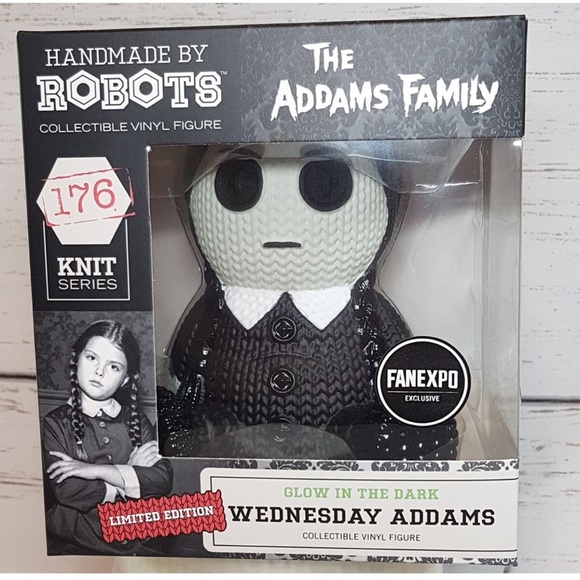 Addams Family Wednesday Addams Vinyl Figure Fan Expo Exclusive Glow In The Dark - Picture 1 of 3